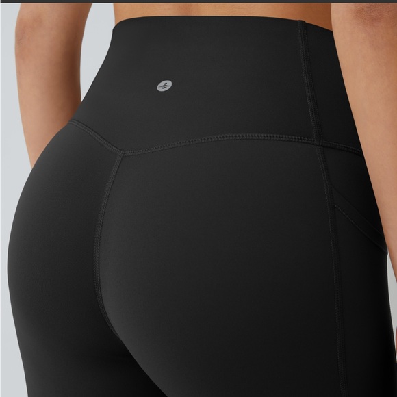 Halara UltraSculpt"™ High Waisted Tummy Control Pocket Shaping Training Leggings - Picture 5 of 9